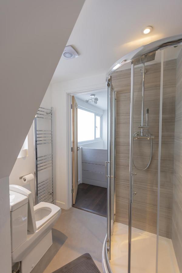Beautiful Detached 1 Bedroom Apartment Eltham Dış mekan fotoğraf
