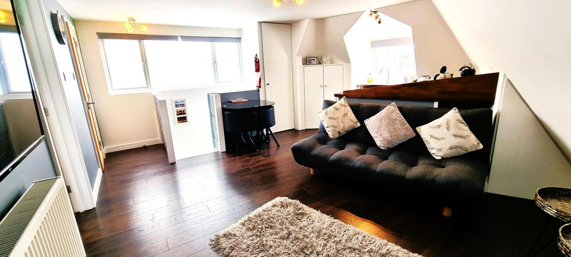 Beautiful Detached 1 Bedroom Apartment Eltham Dış mekan fotoğraf